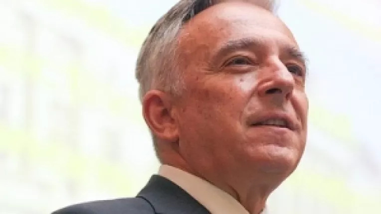 Basescu nu are premier: Isarescu nu accepta