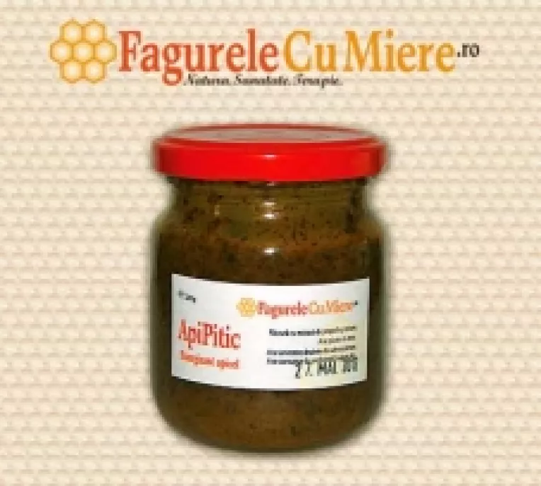 Dan Capitanu: "Cele mai cautate sunt amestecurile apicole de la Fagurele Cu Miere.ro!"