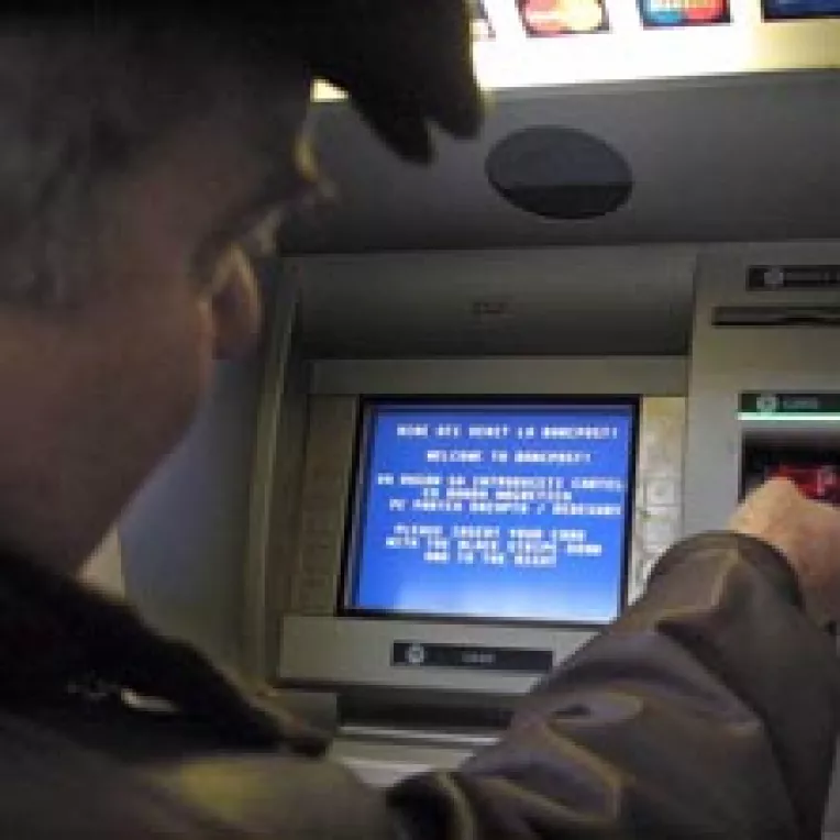 In 30 iunie si 1 iulie trebuie sa aveti bani in buzunare!