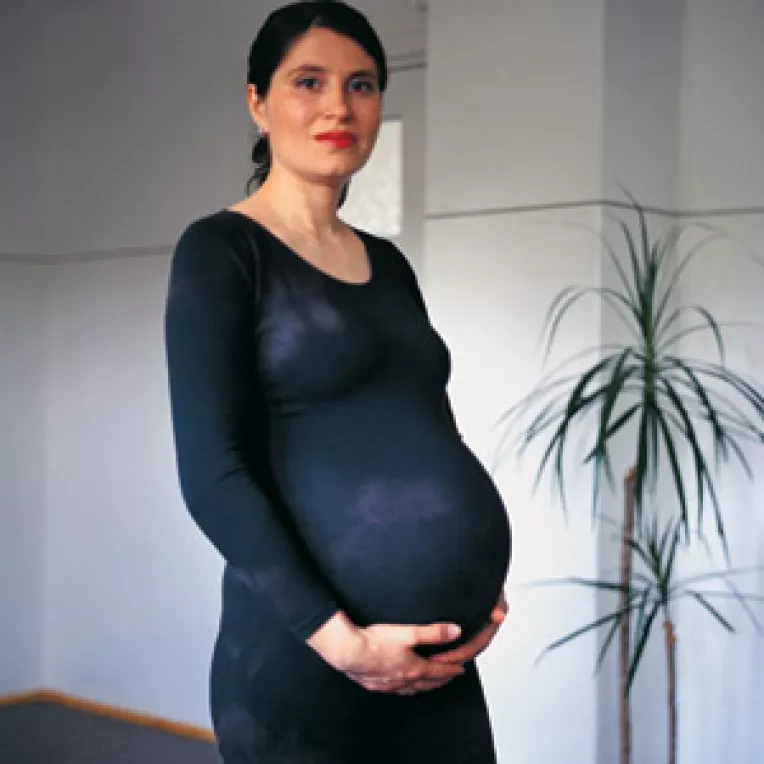 In ultimii 10 ani, numarul femeilor care aleg sa nasca dupa implinirea varstei de 40 de ani s-a triplat