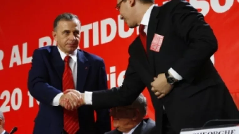 Lupta stransa: Meciul Ponta - Geoana, minut cu minut