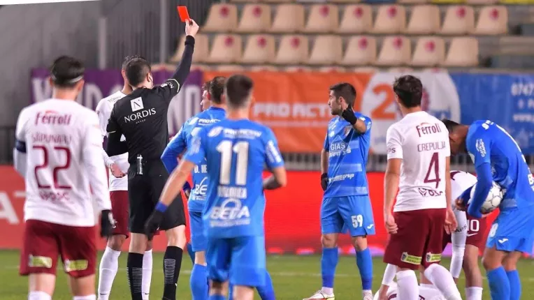 REZUMAT | Chindia Targoviste - Rapid 2-2. Incredibil. Rapid a jucat o repriza cu 2 jucatori in plus