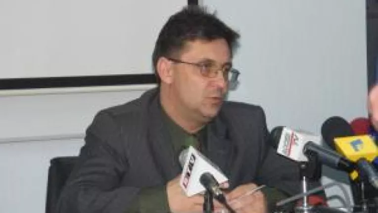 SNLO si-a angajat recuperator de lux