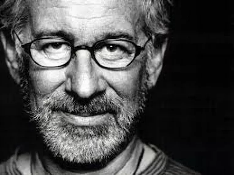 Spielberg : Cel mai bun mod de a combate intoleranta